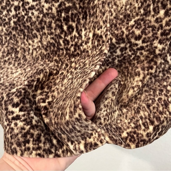 Talbots new with tags size 2 textured leopard print pencil skirt zipper back - Picture 5 of 8